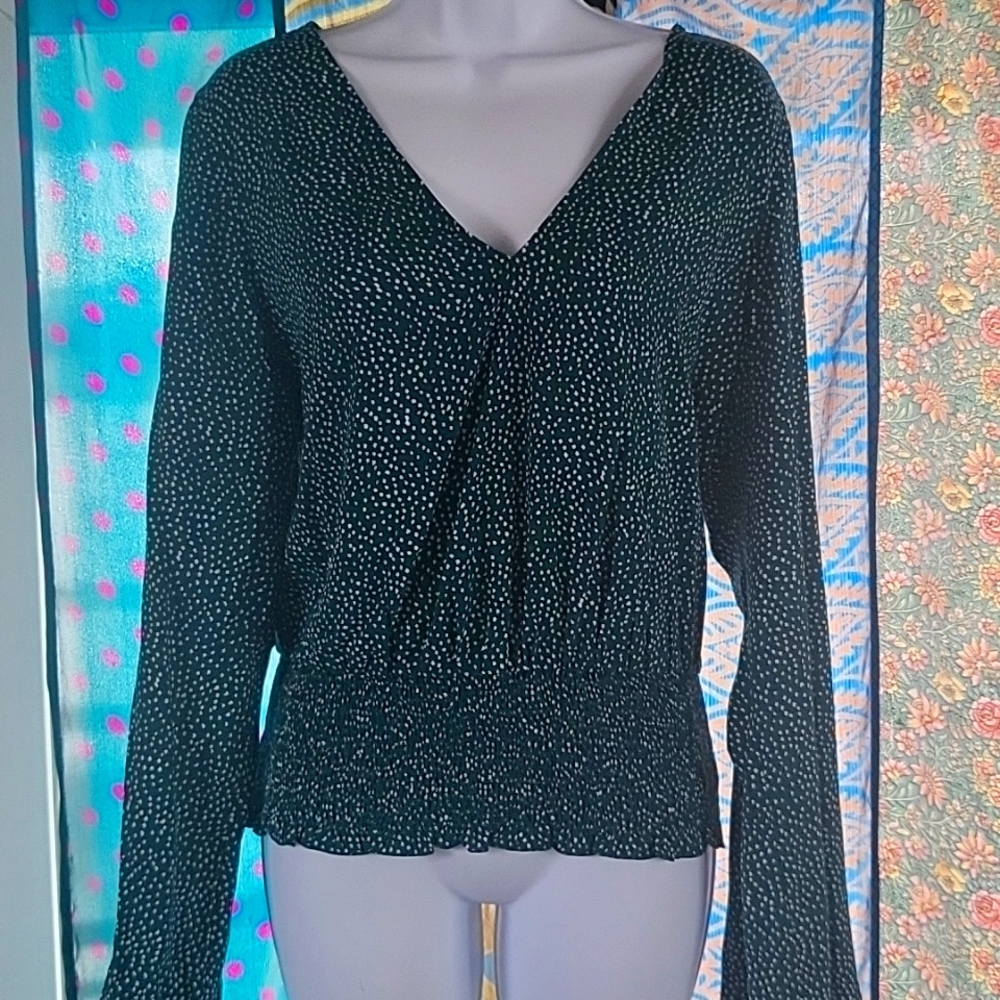 Cute Low Back Top NWOT